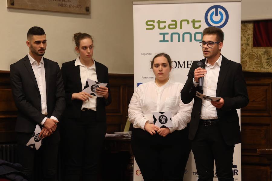 Medio centenar de estudiantes asturianos se han clasificado para la gran final de STARTinnova, el programa de fomento de la cultura emprendedora que promueve EL COMERCIO. Organizados en cinco equipos, han presentado sus proyectos ante un jurado de expertos en el Aula Magna del Edificio Histórico de la Universidad de Oviedo