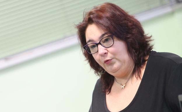 Sonia de la Paz, en la charla que ofreció ayer en Avilés. 