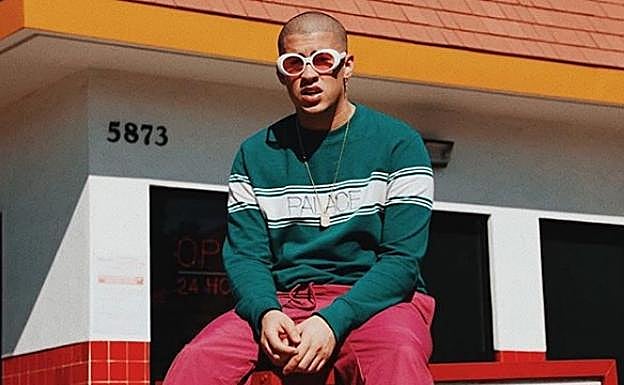 Bad Bunny actuará en Gijón este verano