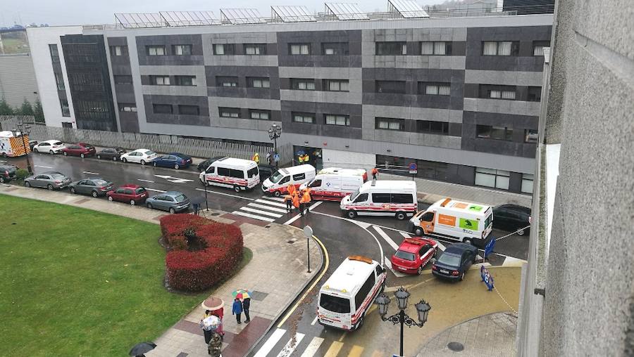 Las intensas y constantes lluvias de este domingo han ocasionado inundaciones en varios puntos del Principado, que ha activado el nivel de prealerta en fase 2