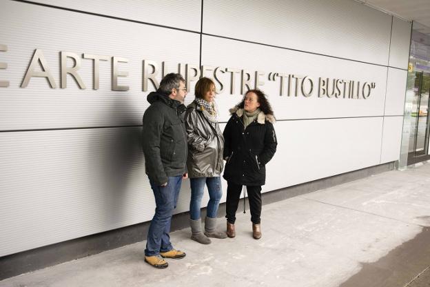 Rodríguez, Tomé y Valero en Tito Bustillo, Ribadesella. 