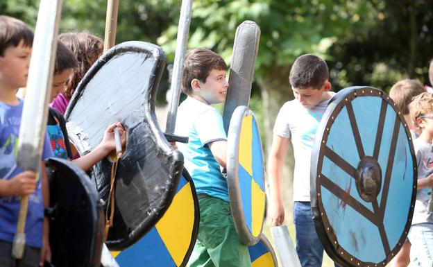 El Reino de Asturias, en el Naranco. Pequeños guerreros.