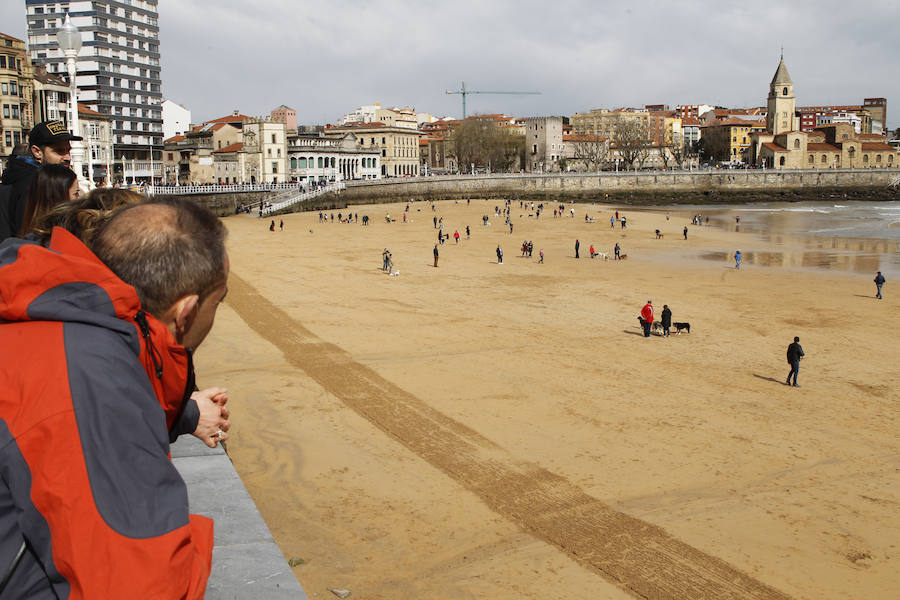 Fotos: El temporal marca la Semana Santa en Asturias