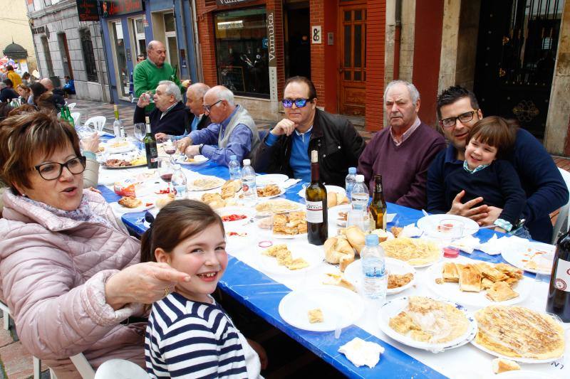 Fotos: Las mejores imágenes de la Comida en la Calle de Avilés