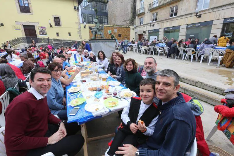 Fotos: Las mejores imágenes de la Comida en la Calle de Avilés