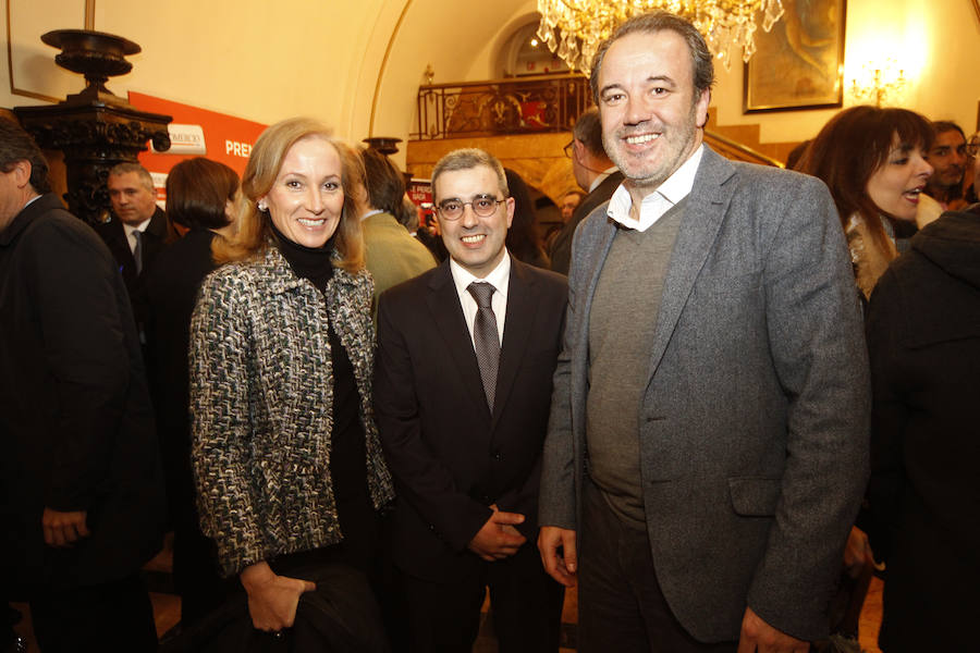 María Neira, directora de Salud Pública de la OMS, Antonio Gamoneda, los astilleros Gondán y Armón y las unidades policiales que luchan contra el maltrato han sido los galardonados de esta edición.