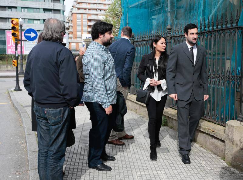 El funeral por el historiador de la arquitectura local en la iglesia parroquial de la Asunción congregó a sus familiares, compañeros y amigos.