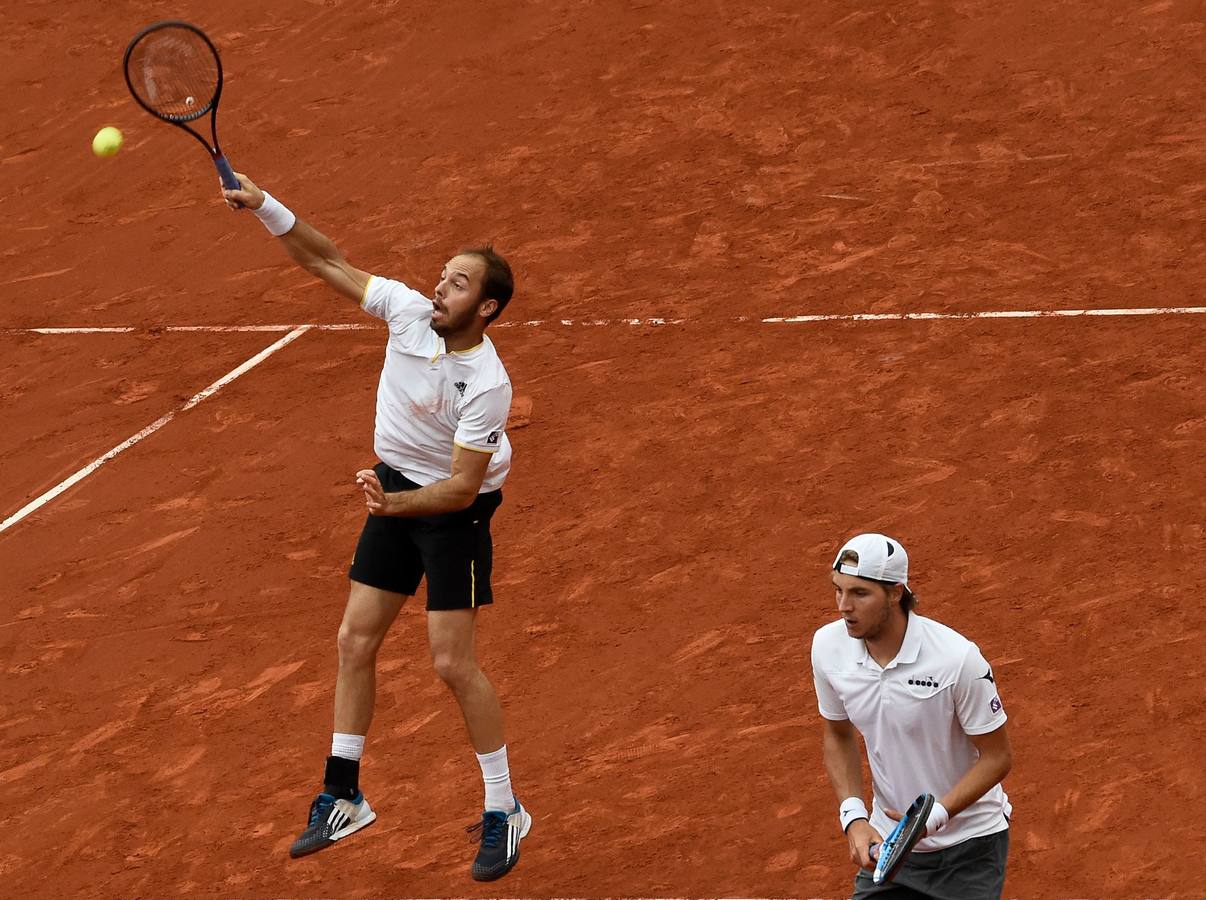 El punto de dobles lo han disputado Feliciano López y Marc López, por parte de España y Jan-Lennard Struff y Tim Puetz, por Alemania. 