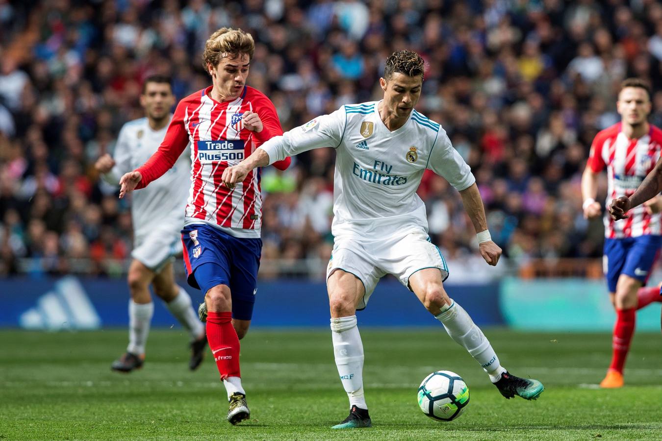 Las mejores imágenes del partido de la 31ª jornada entre el Real Madrid y el Atlético. 