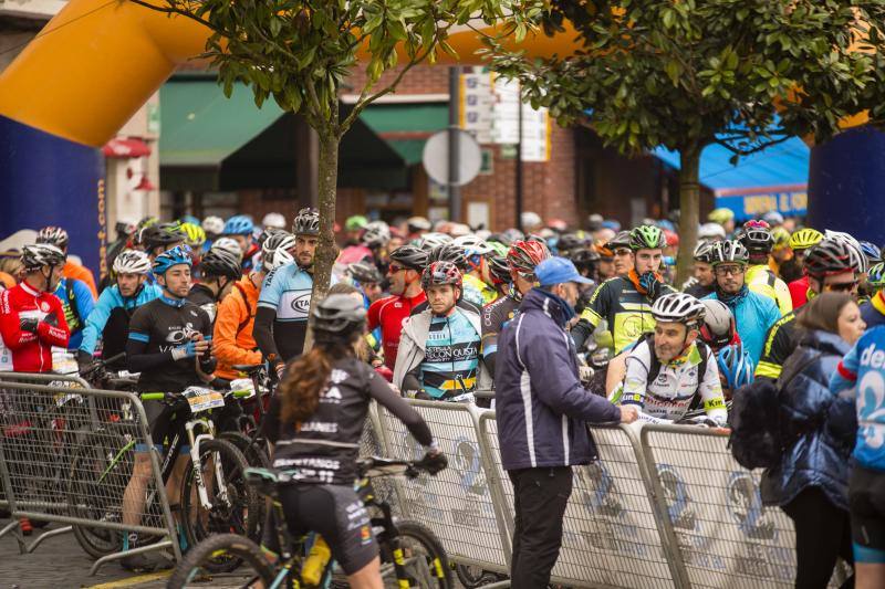 Fotos: ¿Estuviste en la Bike Maratón Montes del Sella? ¡Búscate!