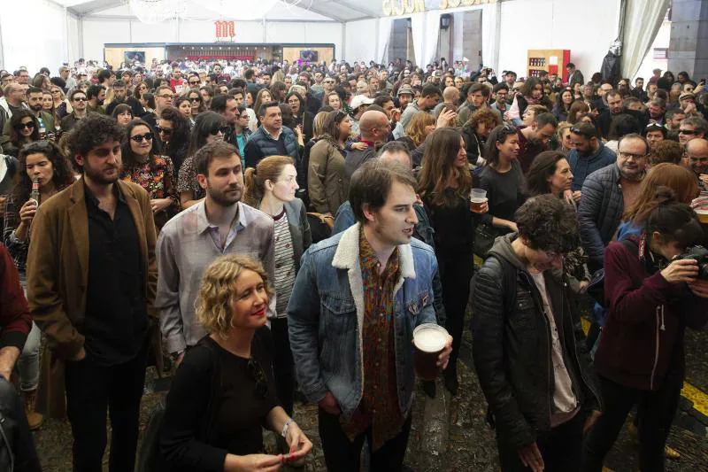 Fotos: El Gijón SOund Festival llena de actividades y música la mañana gijonesa