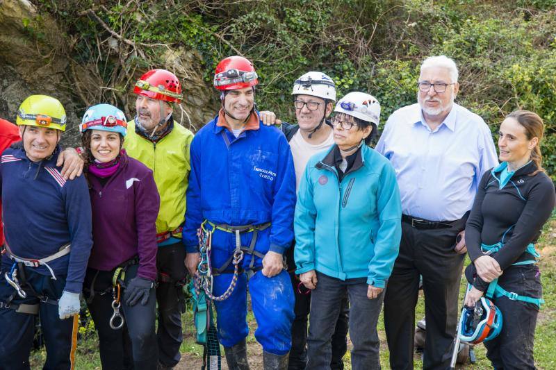 El Grupo Torreblanca recreó la primera bajada a la cueva de Tito Bustillo. En la recreación participaron algunos de los descubridores