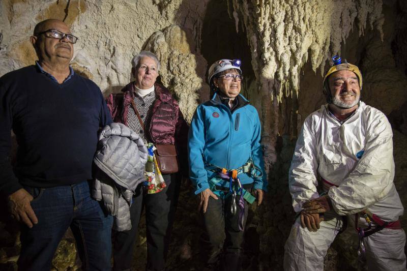 El Grupo Torreblanca recreó la primera bajada a la cueva de Tito Bustillo. En la recreación participaron algunos de los descubridores