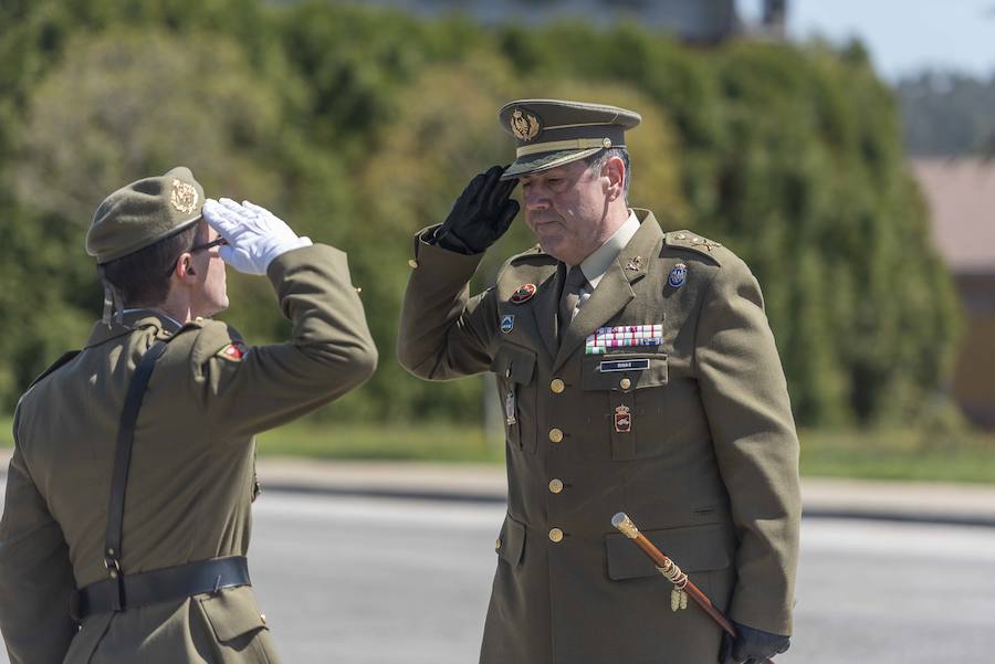 El delegado del Gobierno en Asturias, Mariano Marín, asiste al acto de conmemoración del XXX aniversario de la Unidad de Servicios del Acuartelamiento (USAC) Cabo Noval