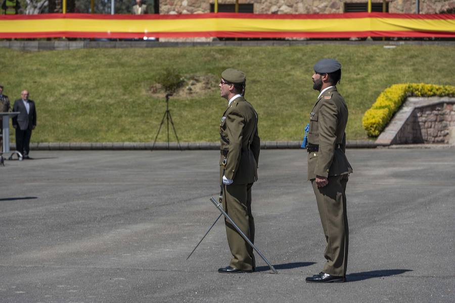 El delegado del Gobierno en Asturias, Mariano Marín, asiste al acto de conmemoración del XXX aniversario de la Unidad de Servicios del Acuartelamiento (USAC) Cabo Noval