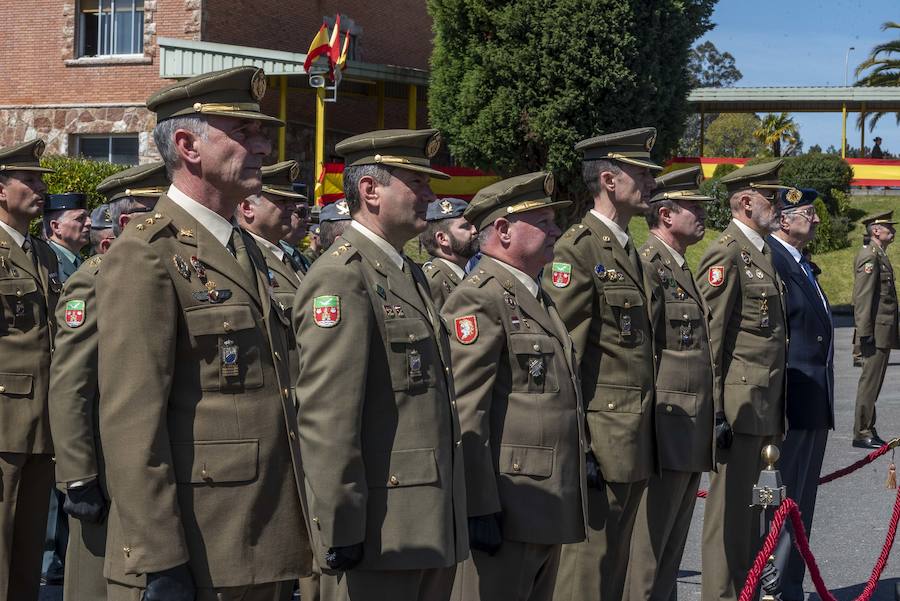 El delegado del Gobierno en Asturias, Mariano Marín, asiste al acto de conmemoración del XXX aniversario de la Unidad de Servicios del Acuartelamiento (USAC) Cabo Noval