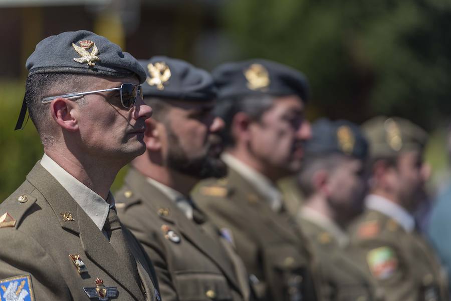 El delegado del Gobierno en Asturias, Mariano Marín, asiste al acto de conmemoración del XXX aniversario de la Unidad de Servicios del Acuartelamiento (USAC) Cabo Noval
