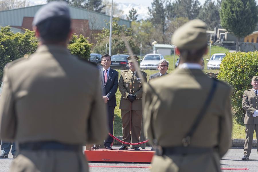 El delegado del Gobierno en Asturias, Mariano Marín, asiste al acto de conmemoración del XXX aniversario de la Unidad de Servicios del Acuartelamiento (USAC) Cabo Noval