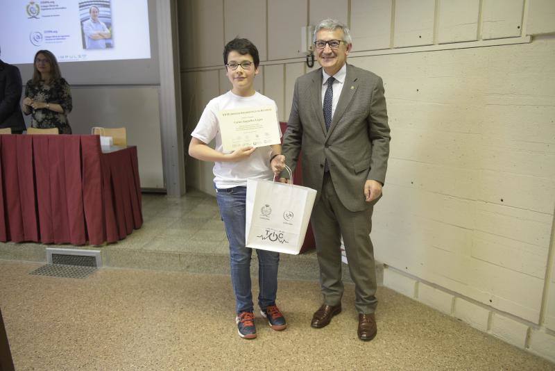 Se entregaron en la Facultad de Geología de la Universidad de Oviedo y el acto contó con la presencia del rector de Santiago García Granda. 