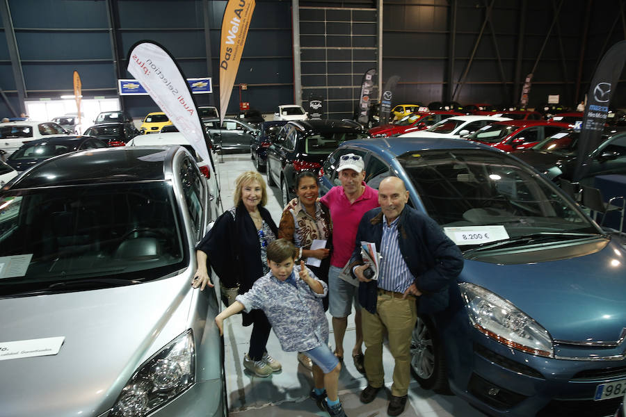 La sexta edición de esta feria ofrece variedad de coches y competitividad de precios en el recinto Luis Adaro.