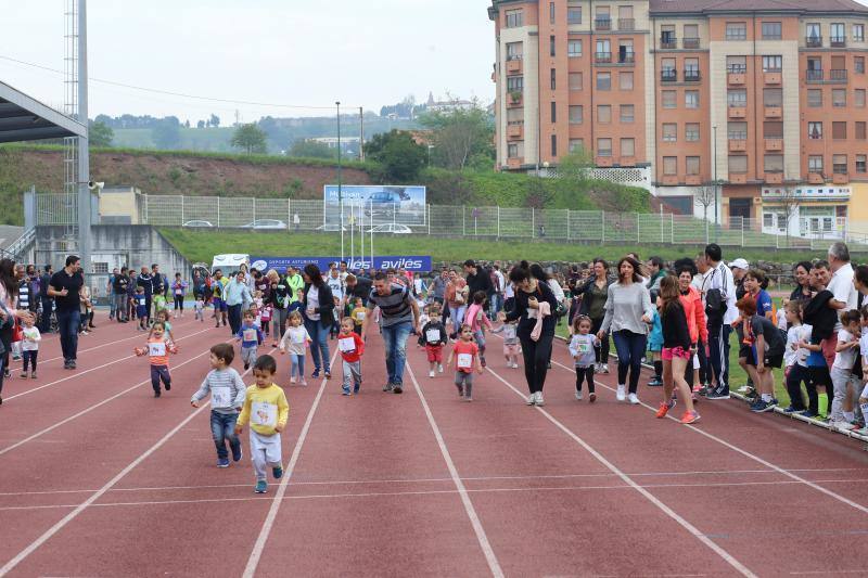 Unos 800 corredores participaron en la prueba. 