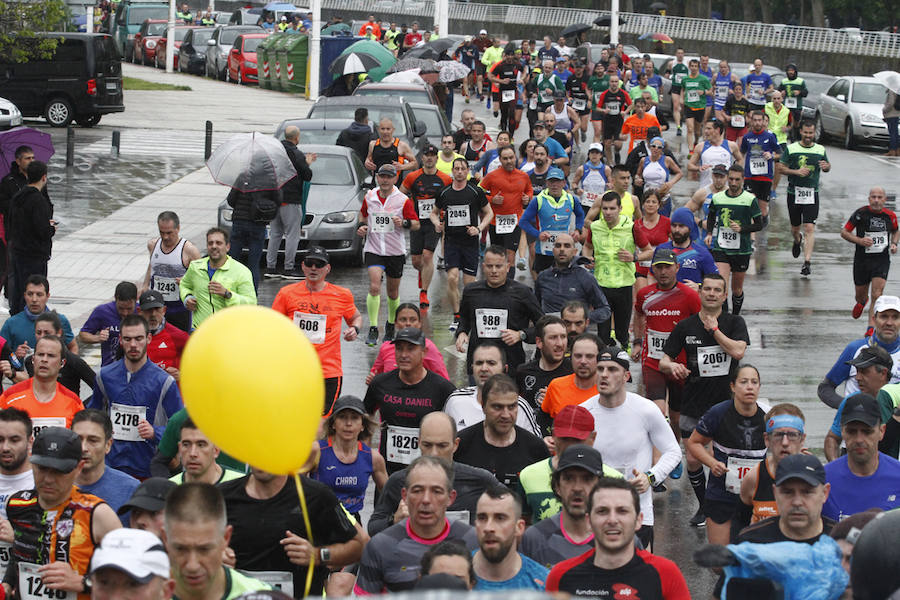 Fotos: ¿Estuviste en la EDP Media Maratón de Gijón? ¡Búscate! (2)