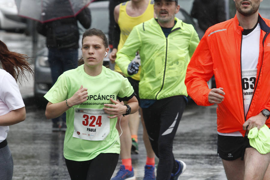 Fotos: ¿Estuviste en la EDP Media Maratón de Gijón? ¡Búscate! (2)