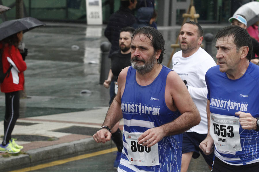 Fotos: ¿Estuviste en la EDP Media Maratón de Gijón? ¡Búscate! (2)
