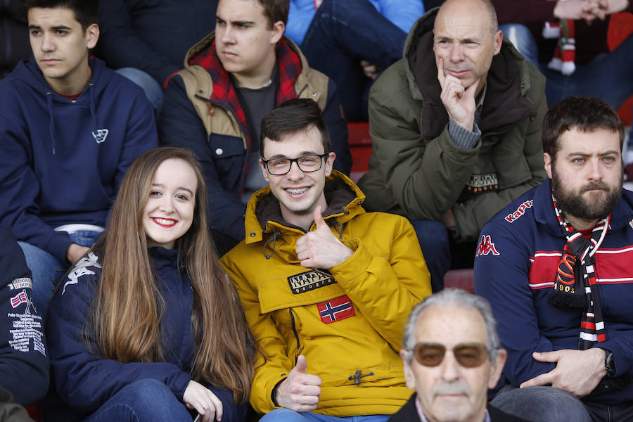 Fotos: ¿Estuviste en el Sporting B - Albacete? ¡Búscate!