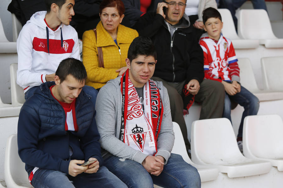 Fotos: ¿Estuviste en el Sporting B - Albacete? ¡Búscate!