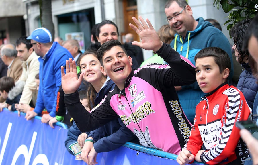 La prueba se cerró este domingo con las ya tradicionales carreras solidarias -en favor de la Asociación Galbán de ayuda a las familias de niños con cáncer-