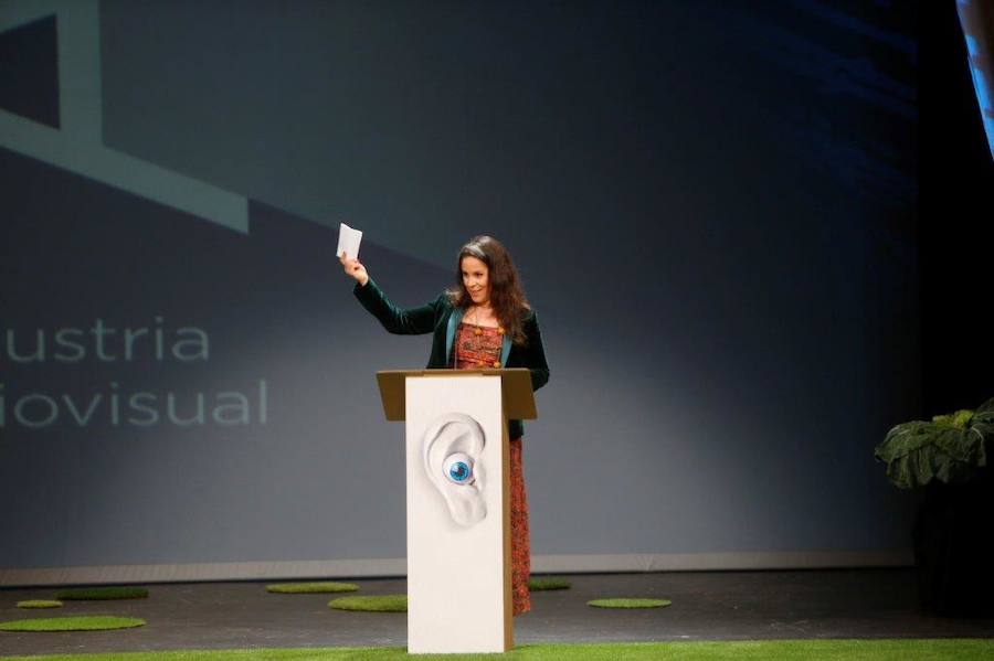 El audiovisual asturiano entregó en Oviedo sus galardones, en los que obtuvieron premio Arturo Fernández, Blanca Romero o Sonia Fidalgo, entre otros.
