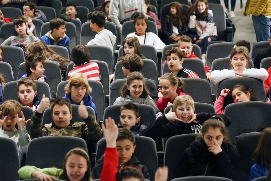 El proyecto, que desarrolla la Fundación CTIC en colaboración con el Ayuntamiento de Gijón, ha reunido a unos 600 escolares 