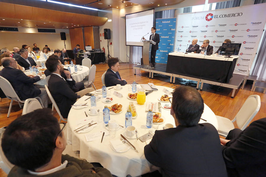 Fotos: FORUM SOBRE BLOCKCHAIN