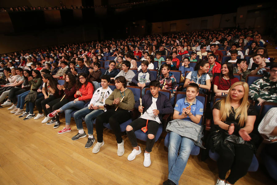 El Auditorio Príncipe Felipe de Oviedo acoge la segunda jornada del programa Link Up dirigido a niños de entre 9 y 13 años. 