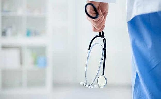 Los médicos piden que Asturias retire la ley que obliga a jubilarse a los 65 años