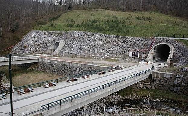 Foro logra 10,4 millones para el AVE de Valladolid a León y estudiar el Lena-Gijón