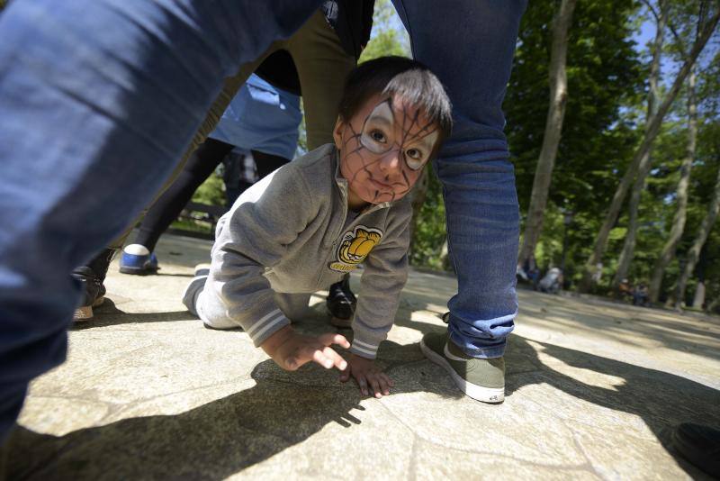 Los puestos tradicionales y los juegos infantiles amenizaron la jornada festiva.