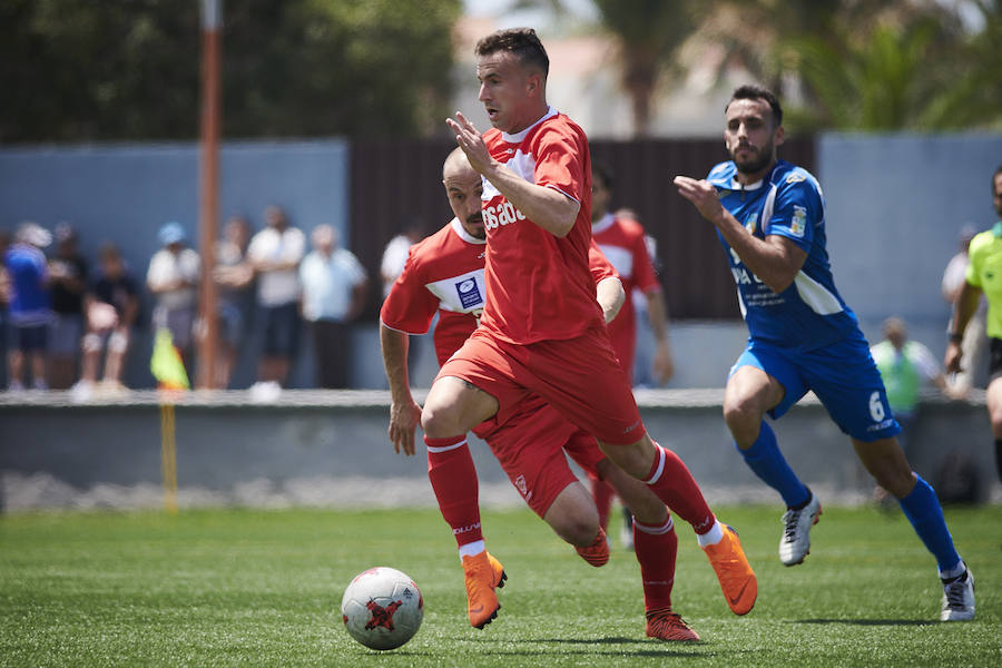 Fotos: UD San Fernando 3-1 Marino de Luanco