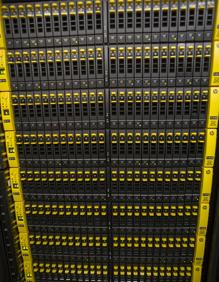 Imagen secundaria 2 - Servidores de la empresa Acens en Madrid.