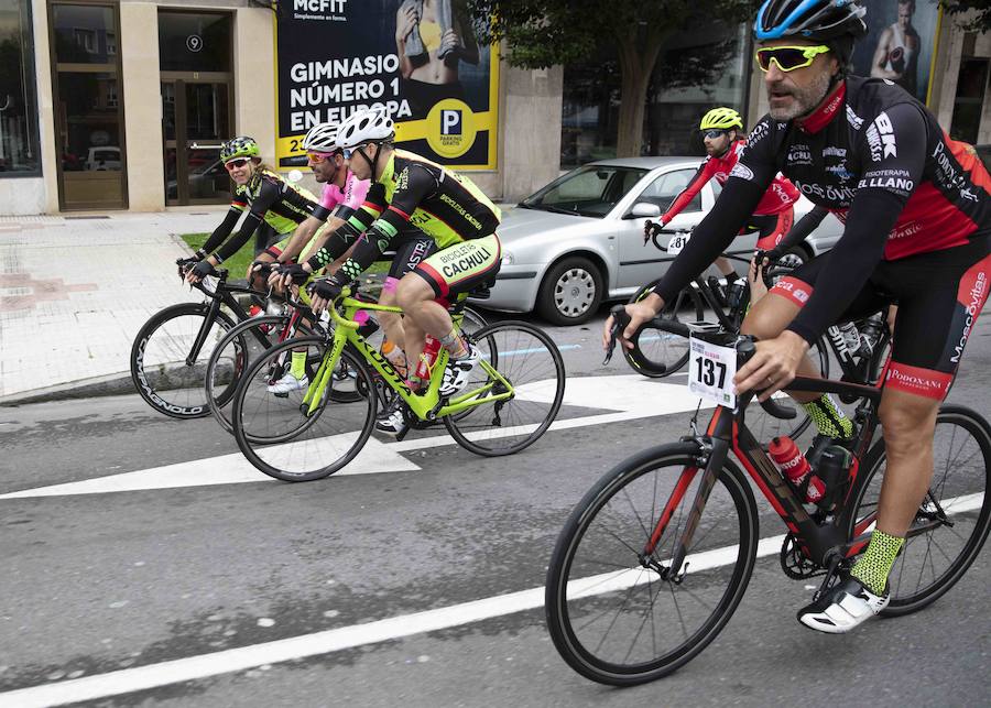 Fotos: Marcha Cicloturista Villa de Gijón (2)