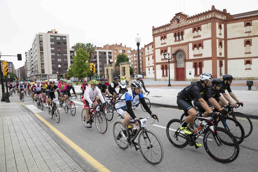 Fotos: Marcha Cicloturista Villa de Gijón (2)