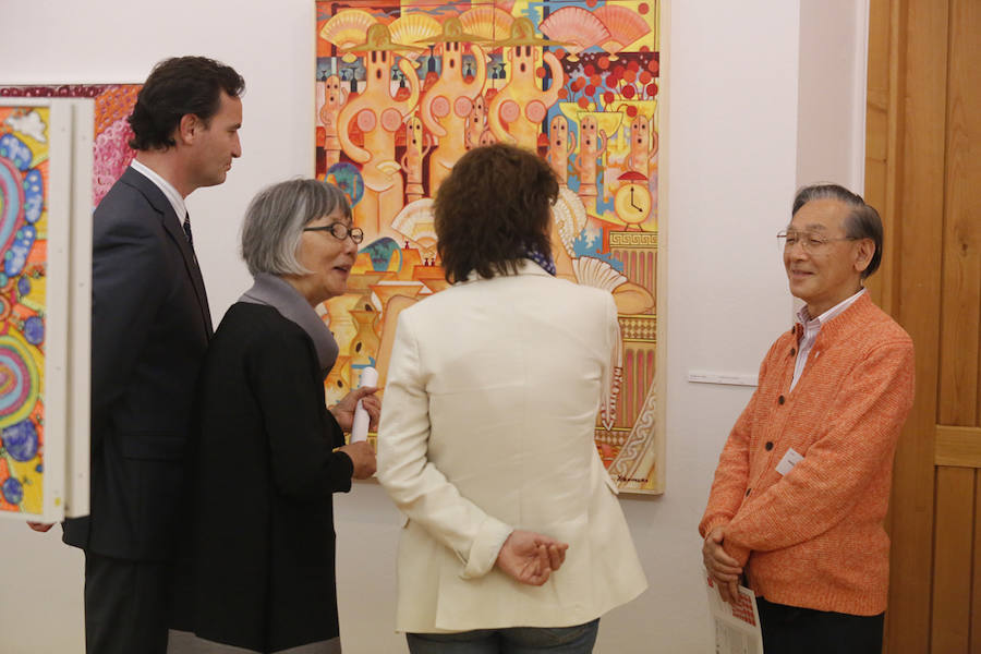 El Antiguo Instituto acoge una exposición de artistas japoneses, 'Japón. Línea y color', organizada con motivo de los 150 años del establecimiento de las relaciones diplomáticas entre Japón y España. Con motivo de esta efeméride se han organizado una serie de actividades que se desarrollarán hasta el 10 de junio.
