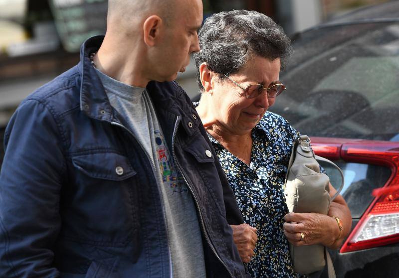 La ciudad belga recordó a las víctimas con un sentido minuto de silencio, encabezado por el primer ministro, Charles Michel, junto a decenas de policías y civiles con el rostro compungido y lágrimas en los ojos.