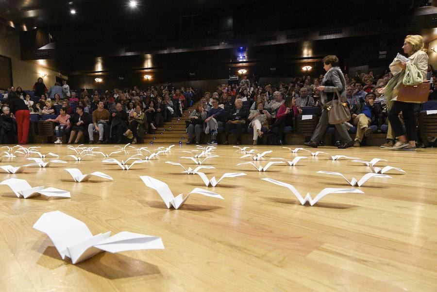 Lucieron en ropa de baño ante un público que llenó en Auditorio y que aplaudió el desparpajo de las improvisadas modelos