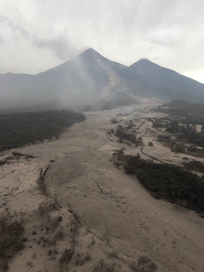 Fotos: Las impactantes imágenes tras la erupción del volcán de Fuego, en Guatemala