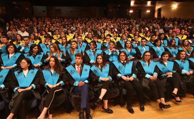 Graduación de los alumnos de la Padre Ossó 