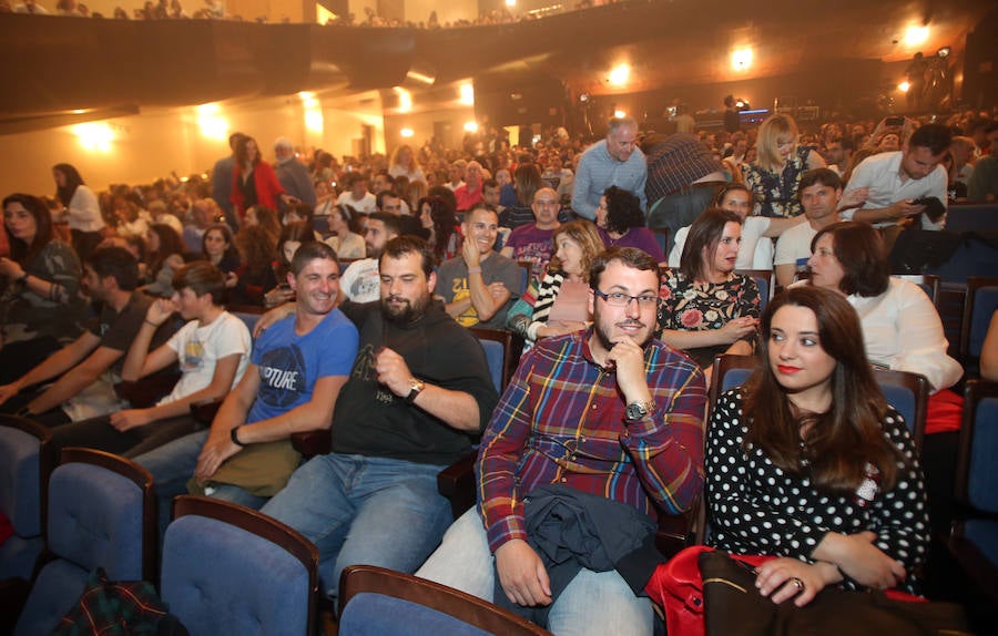 El catalán volvió a entusiasmar a un público asturiano entregado