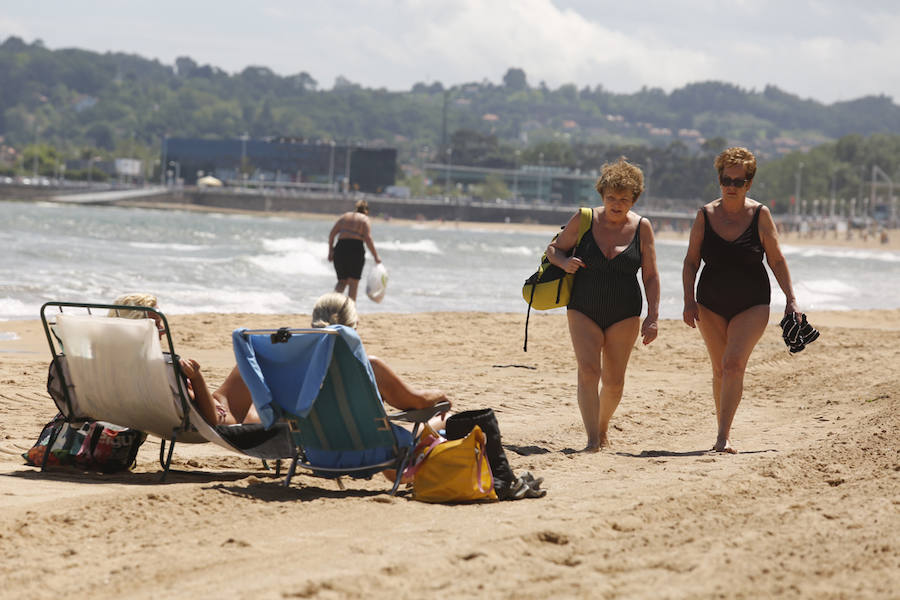 A partir del día 15, Sanidad publicará cada semana los datos de la calidad de las aguas de baño