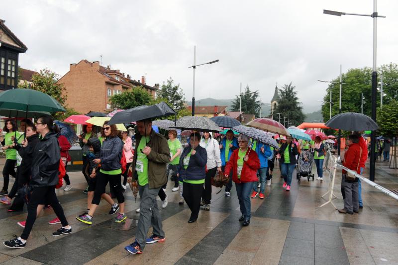 Más de un millar de personas participaron en la cuarta edición de la carrera solidaria promovida por el Ayuntamiento